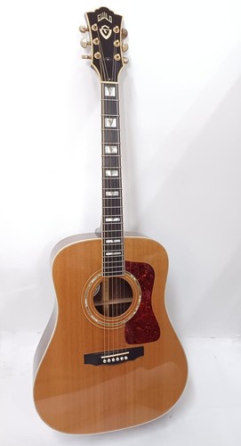 Guild d55 acoustic guitar - d55, safe